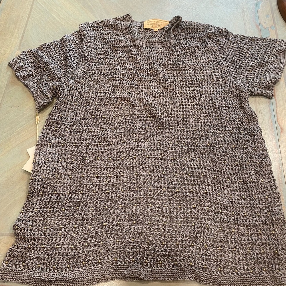 Gray Knit Short Sleeve Top